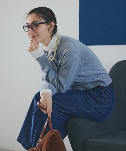 human woman(ヒューマンウーマン)の「◆【小花刺繍】エンブロイダリーカーディガン(カーディガン/ボレロ・レディース・グレー/ネイビー・MEDIUM)」の21枚目の写真
