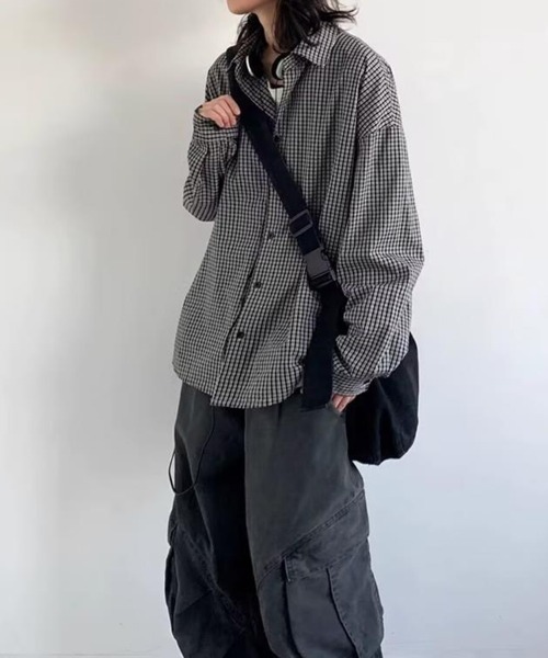 KELVIN(ケルヴァン)の「Micro Check Oversize Shirt マイクロチェックオーバーサイズシャツ(シャツ/ブラウス・メンズ・ブルー/ブラック・MEDIUM/LARGE)」の11枚目の写真