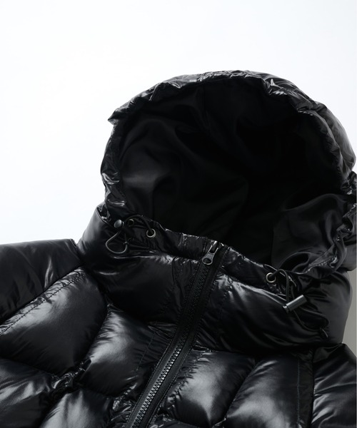 kutir(クティール)の「VOLUME HOOD PUFFER JACKET/ボリュームフードパフジャケット(ブルゾン・メンズ・ブラック/グレイッシュベージュ/カーキ/ネイビー/ライトブルー・MEDIUM/LARGE/X-LARGE/SMALL)」の15枚目の写真