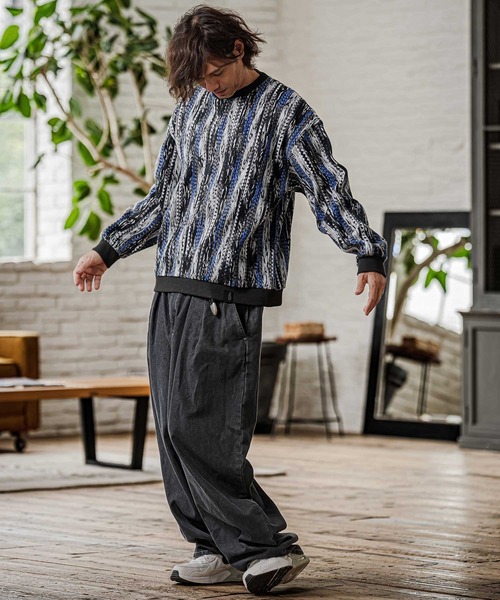 CAMBIO（カンビオ）の「mn3295-Boucle Multicolor Stripe Crewneck クルーネックプルオーバー(PF-262-016)（ニット/セーター・メンズ・パープル/レッド/ブルー・M/L）」の7枚目の写真