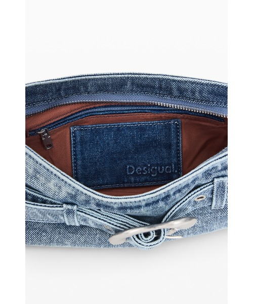 Desigual(デシグアル)の「Heart buckle denim shoulder bag / ハートバックルデニムショルダーバッグ(ショルダーバッグ・レディース・ブラック・FREE)」の5枚目の写真