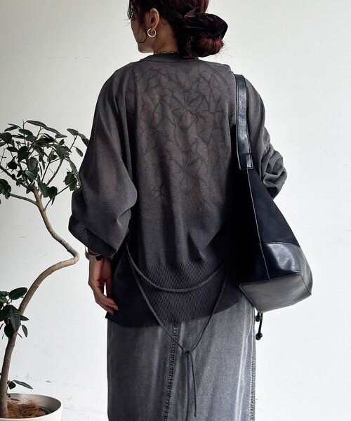 un dix cors(アンディコール)の「シアーニットカーデ(カーディガン/ボレロ・レディース・アイボリー/ブラウン/チャコールグレー・FREE)」の21枚目の写真