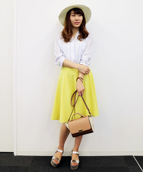 N.(N. Natural Beauty Basic)(エヌエヌナチュラルビューティーベーシック)の「ビエラブラウス フロントタック(シャツ/ブラウス・レディース・カーキ/ネイビー/ブルー系その他/ホワイト/ベージュ系その他/ピンク・MEDIUM)」の7枚目の写真