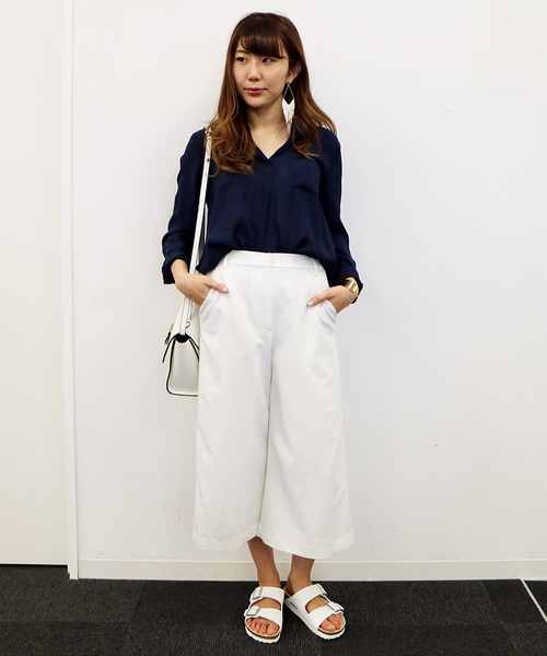 N.(N. Natural Beauty Basic)(エヌエヌナチュラルビューティーベーシック)の「ビエラブラウス フロントタック(シャツ/ブラウス・レディース・カーキ/ネイビー/ブルー系その他/ホワイト/ベージュ系その他/ピンク・MEDIUM)」の14枚目の写真