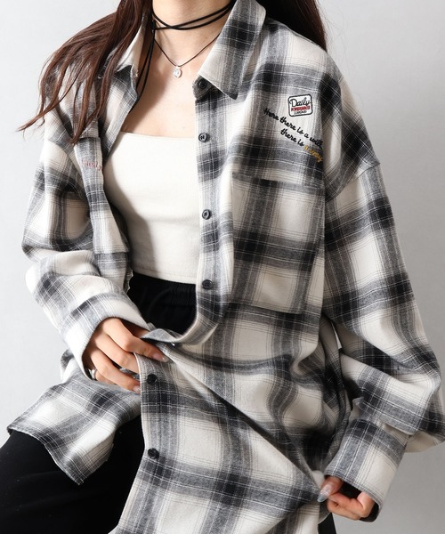 SpRay(スプレイ)の「ビエラチェック刺繍BIGシャツ(シャツ/ブラウス・レディース・ブラック/オフホワイト・FREE)」の7枚目の写真