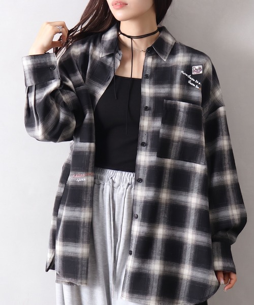 SpRay(スプレイ)の「ビエラチェック刺繍BIGシャツ(シャツ/ブラウス・レディース・ブラック/オフホワイト・FREE)」の12枚目の写真