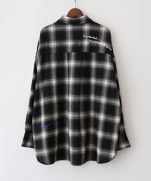 SpRay(スプレイ)の「ビエラチェック刺繍BIGシャツ(シャツ/ブラウス・レディース・ブラック/オフホワイト・FREE)」の21枚目の写真
