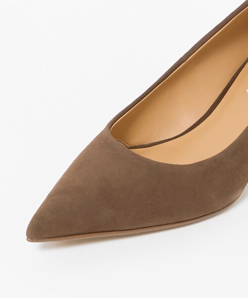 UNITED ARROWS(ユナイテッドアローズ)の「EVERY ポインテッド パンプス(パンプス・レディース・ブラック/ブラウン系・37h/36/37/38/35/35h/36h)」の9枚目の写真