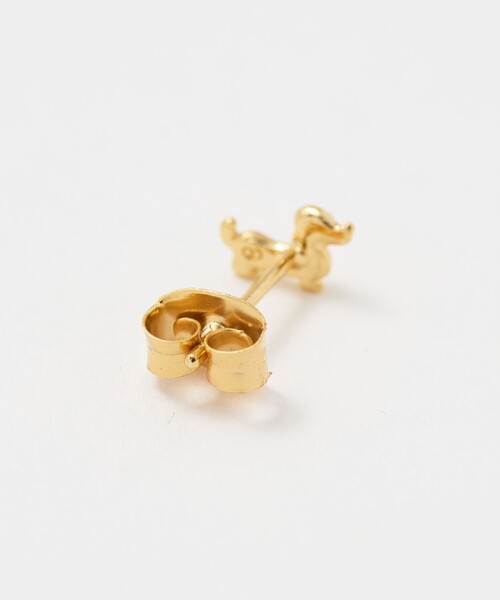 EMMEL REFINES(エメルリファインズ)の「<GIRLS CREW>Tiny Bone&Dog ピアス< Select by EMMEL REFINES >(ピアス(両耳用)・レディース・ゴールド・FREE)」の6枚目の写真