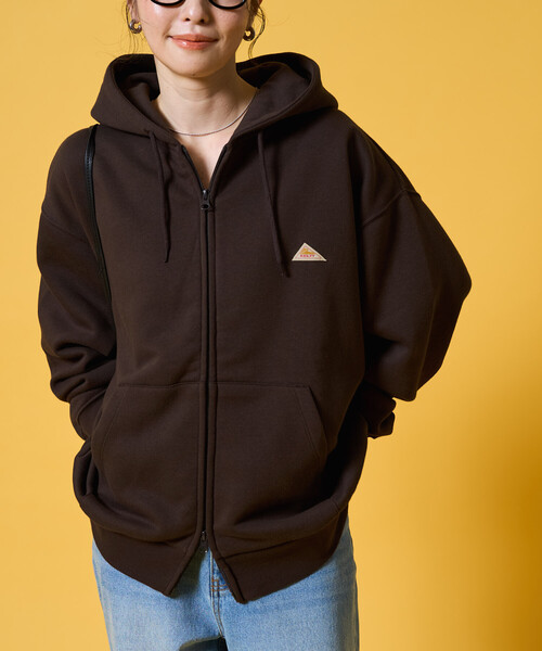 FREAK'S STORE(フリークスストア)の「限定展開 KELTY × FREAK'S STORE/ケルティ 別注 裏起毛 フルジップ パーカー(パーカー・レディース・ピンク/ライトグレー/ネイビー/ブラウン/ベージュ/オリーブ/ブラック・フリ-)」の3枚目の写真