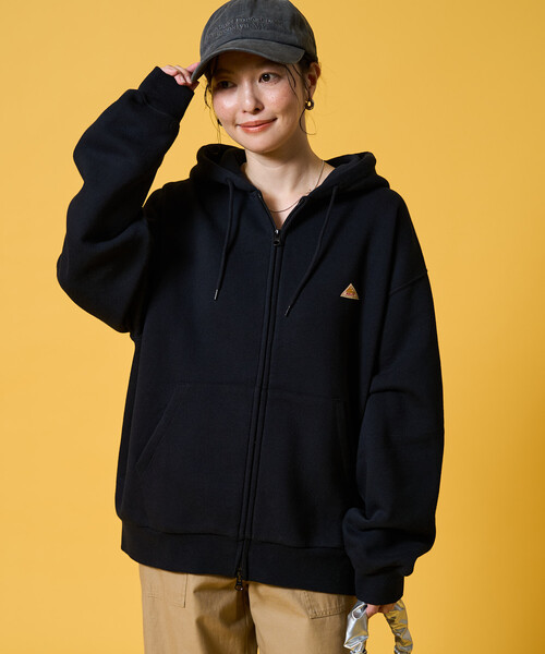 FREAK'S STORE(フリークスストア)の「限定展開 KELTY × FREAK'S STORE/ケルティ 別注 裏起毛 フルジップ パーカー(パーカー・レディース・ピンク/ライトグレー/ネイビー/ブラウン/ベージュ/オリーブ/ブラック・フリ-)」の11枚目の写真