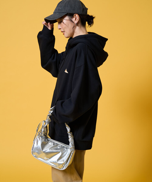 FREAK'S STORE(フリークスストア)の「限定展開 KELTY × FREAK'S STORE/ケルティ 別注 裏起毛 フルジップ パーカー(パーカー・レディース・ピンク/ライトグレー/ネイビー/ブラウン/ベージュ/オリーブ/ブラック・フリ-)」の13枚目の写真