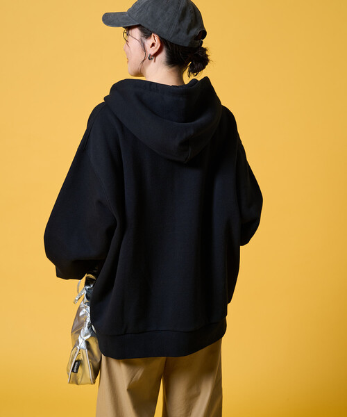 FREAK'S STORE(フリークスストア)の「限定展開 KELTY × FREAK'S STORE/ケルティ 別注 裏起毛 フルジップ パーカー(パーカー・レディース・ピンク/ライトグレー/ネイビー/ブラウン/ベージュ/オリーブ/ブラック・フリ-)」の14枚目の写真