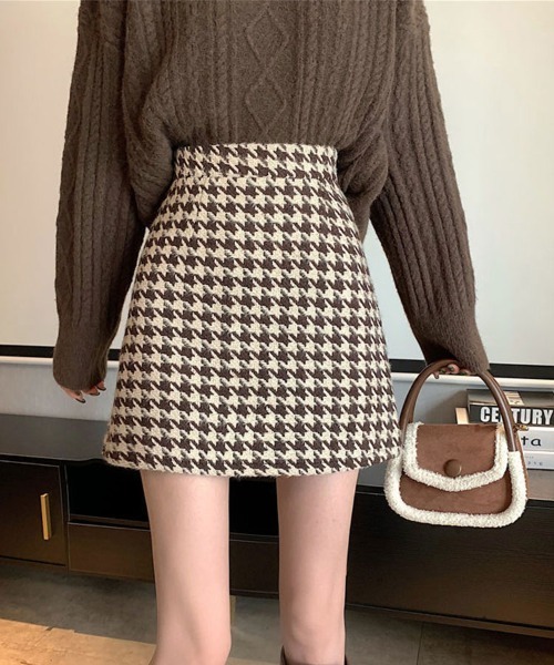 Flugge(フラッジー)の「千鳥柄台形ミニスカート(スカート・レディース・ブラウン/ブラック・LARGE/MEDIUM)」の7枚目の写真