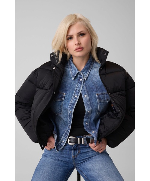 Guess(ゲス)の「MARIKA Cozy Puffer ジャケット 中綿ジャケット(ダウンジャケット/コート・レディース・ブラック/ホワイト系その他・X-SMALL/LARGE/MEDIUM/SMALL)」の8枚目の写真
