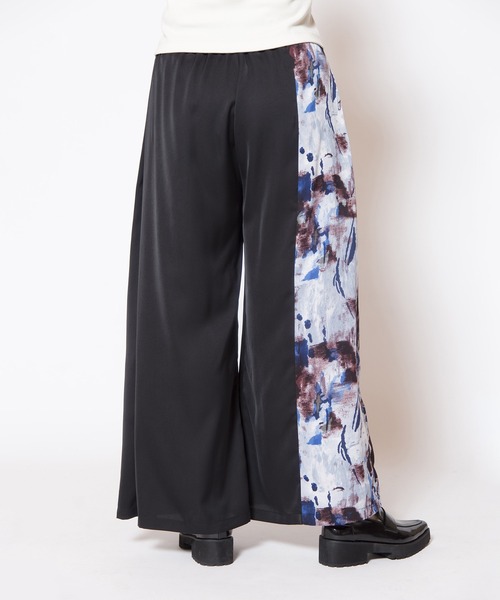OSMOSIS(オズモーシス)の「プリント切替タックパンツ(その他パンツ・レディース・ブラウン/ブラック/ネイビー・ONE SIZE)」の21枚目の写真