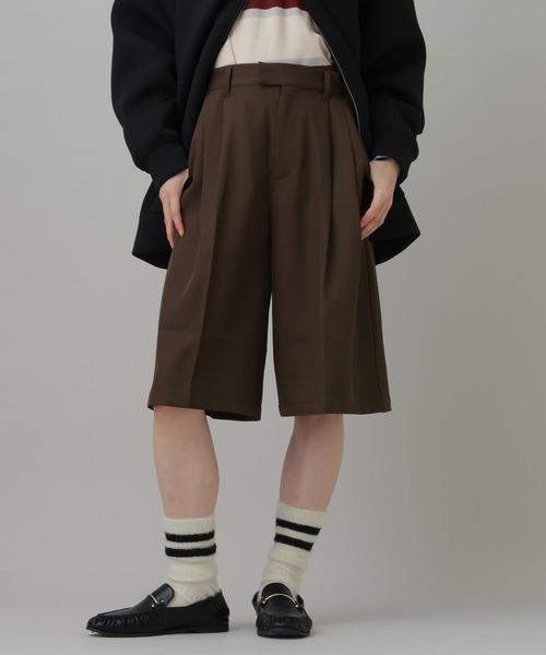 LAKOLE(ラコレ)の「ツータックハーフパンツ / 1057787(その他パンツ・レディース・ブラウン/ブラック/グレー・MEDIUM/LARGE)」の16枚目の写真
