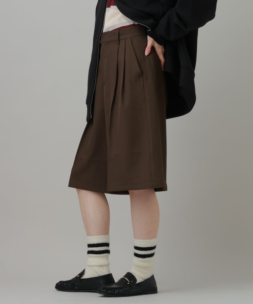 LAKOLE(ラコレ)の「ツータックハーフパンツ / 1057787(その他パンツ・レディース・ブラウン/ブラック/グレー・MEDIUM/LARGE)」の18枚目の写真