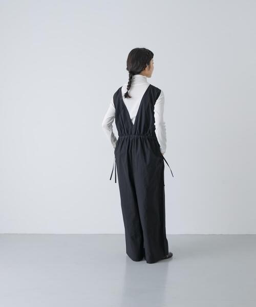 かぐれ(カグレ)の「『2サイズ展開』サイドギャザーサロペット(サロペット/オーバーオール・レディース・ブラック・0/1)」の14枚目の写真