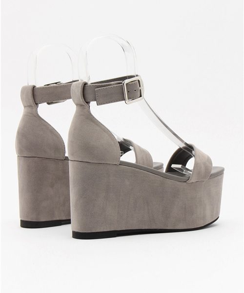 HARE（ハレ）の「アツゾコストラップサンダル(HARE)（サンダル・レディース・グレー/ブラック/オレンジ・LARGE/MEDIUM）」の4枚目の写真