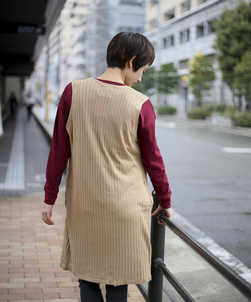 Denime（ドゥニーム）の「リブニットジレ（カーディガン/ボレロ・レディース・ワイン/ベージュ/グレー・FREE）」の16枚目の写真