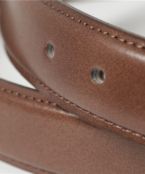 THE SUIT COMPANY（ザ・スーツカンパニー）の「≪MADE IN JAPAN≫アンチックレザー スクエアバックルベルト（ベルト・メンズ・チョコ/ブラック/ネイビー/ボルドー/ブラウン・FREE/L）」の8枚目の写真