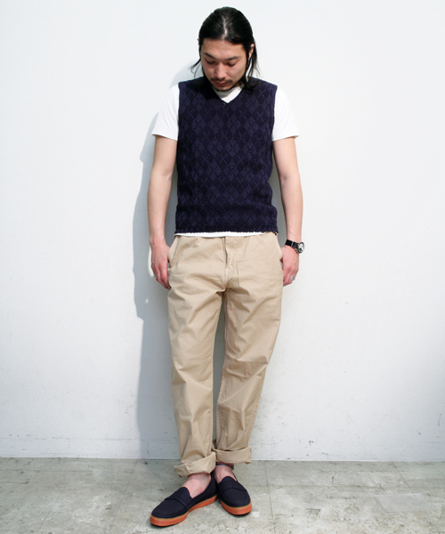 BEAMS】ネイビー 2プリーツ チノパン BEAMS PLUS（ビームス プラス）2