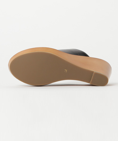 LBC(エルビーシー)の「サボミュール (サンダル・レディース・ブラック/ライトブラウン/シルバー・LARGE/MEDIUM)」の5枚目の写真