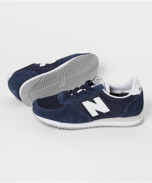 NEW BALANCE（ニューバランス）の「【NEW BALANCE】U220（スニーカー・レディース・グレー/ネイビー/レッド・M/L/S）」の4枚目の写真