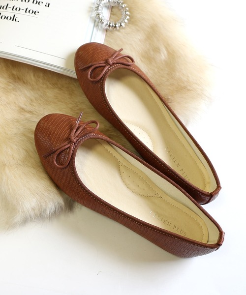 AmiAmi（アミアミ）の「【まいにちバレエ】ラウンドトゥ バレエシューズ/バレエコア（バレエシューズ・レディース・ライトグレー/レオパード/ゴールド系その他/マルチ/ブルー系その他2/ベージュ/グレー/ピンク/グリーン/ブラック系その他/グレー系その他/ブルー系その他/ブラック系その他2/ブラック系その他3/ブラック/ブラウン/ワイン/ホワイト/レッド/グレイッシュブルー/コーラル/グレイッシュベージュ/シルバー/ブラック系その他4/グレー系その他2/ネイビー/ブラック系その他5/ブルー系その他3/ベージュ系その他/ピンク系その他/ナチュラル/カーキ/ブルー系その他4/ブラウン系その他/アニマル/ベージュ系その他2/ダークベージュ/ゼブラ/モスグリーン/ライトブルー/スモークピンク/ブラウン系その他2/ブラック系その他6/ブロンズ/シルバー系その他/ホワイト×ブラック/チョコ/チェリーレッド/ブラック系その他7・38/35/36/37/39/40）」の18枚目の写真