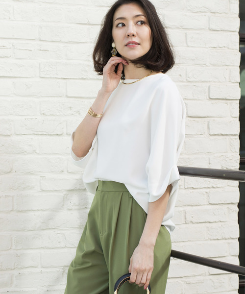 RIVE DROITE（リヴドロワ）の「【洗える】ドルマンターンスリーブブラウス（シャツ/ブラウス・レディース・ホワイト/ネイビー/イエロー・FREE）」の4枚目の写真