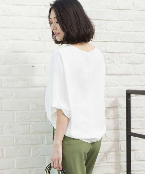 RIVE DROITE（リヴドロワ）の「【洗える】ドルマンターンスリーブブラウス（シャツ/ブラウス・レディース・ホワイト/ネイビー/イエロー・FREE）」の17枚目の写真