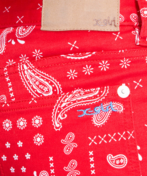 X-girl（エックスガール）の「XG BANDANA CROPPED PANTS（その他パンツ・レディース・レッド/ブルー・0/1/2）」の9枚目の写真