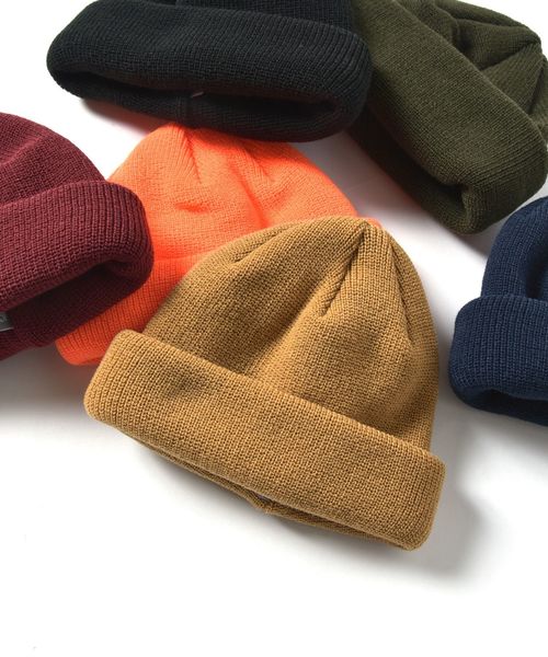 SHIPS（シップス）の「SU: ベーシック ニットキャップ（ニットキャップ/ビーニー・メンズ・ブラック/ネイビー/オリーブ/オレンジ/キャメル/ワイン・ONE SIZE）」の5枚目の写真