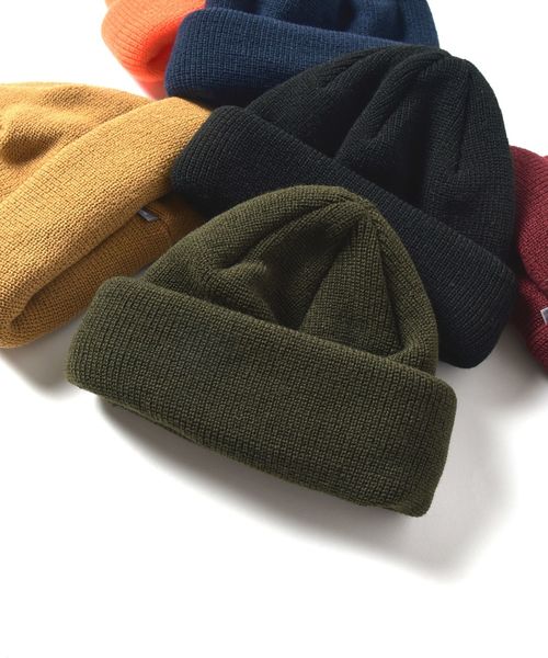 SHIPS（シップス）の「SU: ベーシック ニットキャップ（ニットキャップ/ビーニー・メンズ・ブラック/ネイビー/オリーブ/オレンジ/キャメル/ワイン・ONE SIZE）」の3枚目の写真