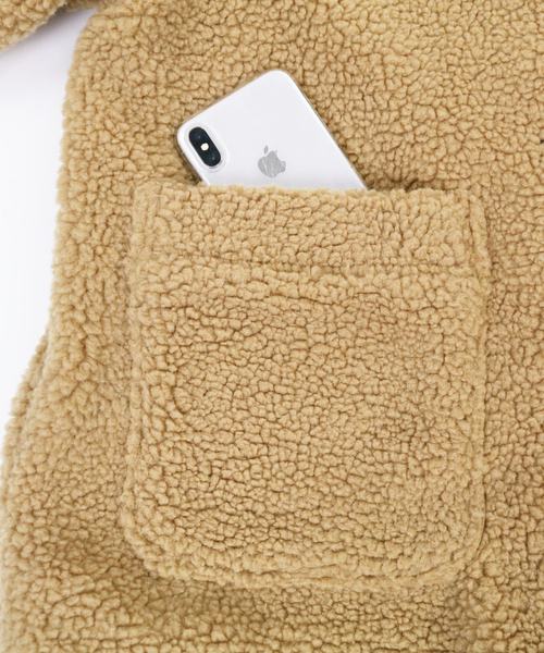 reca（レカ）の「ビッグシルエット ショート丈ボアコート（ダウンジャケット/コート・レディース・ホワイト/ベージュ/ピンク・M）」の5枚目の写真