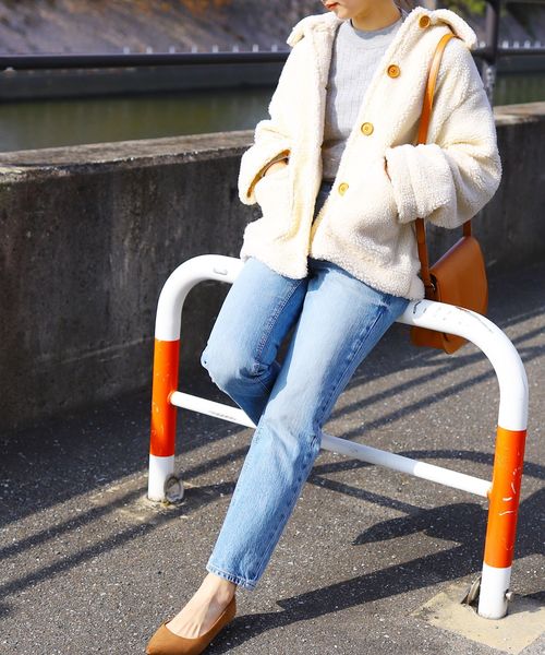 reca（レカ）の「ビッグシルエット ショート丈ボアコート（ダウンジャケット/コート・レディース・ホワイト/ベージュ/ピンク・M）」の10枚目の写真