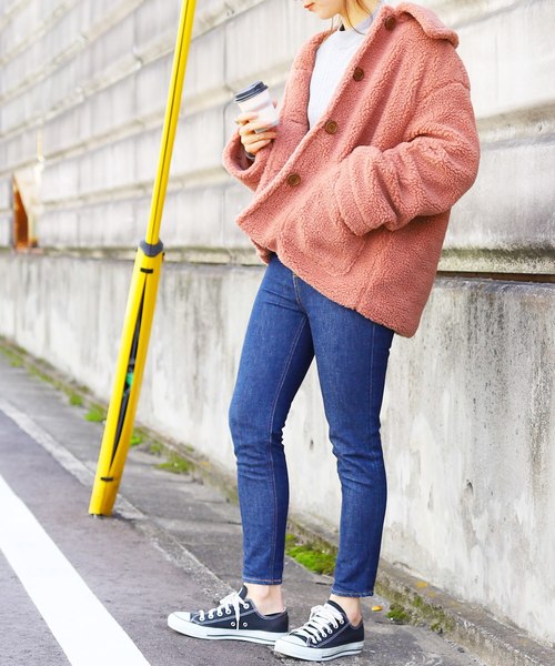 ビッグシルエット ショート丈ボアコート（ダウンジャケット/コート