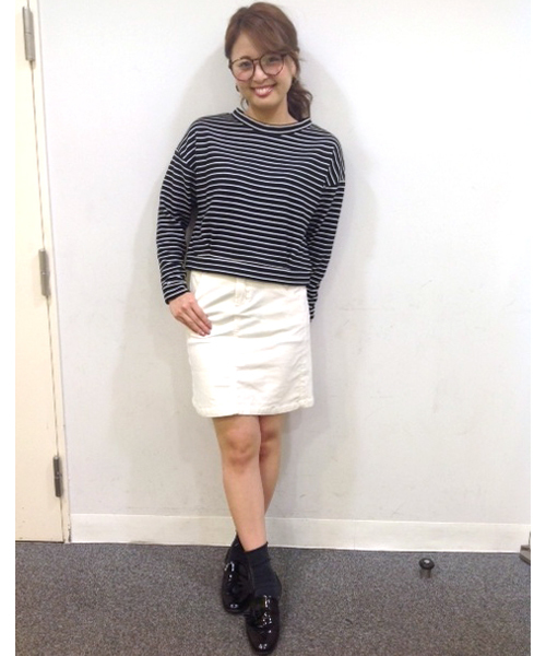 Chico(チコ)の「ボーダーハイネックTOPS(Tシャツ/カットソー・レディース・オフホワイト/スミクロ・FREE)」の2枚目の写真