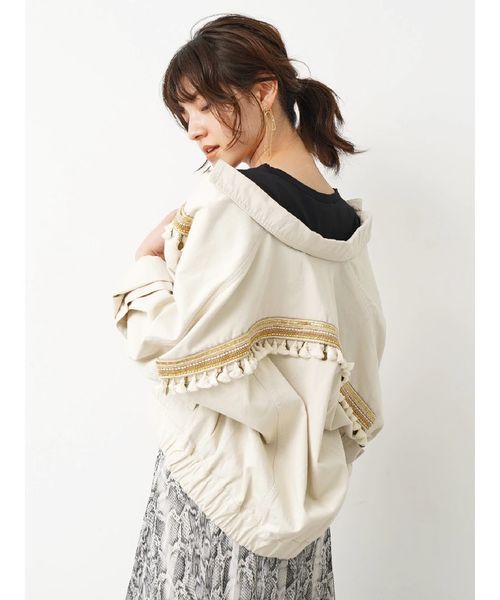 Editt by YECCA VECCA(エディットバイイェッカヴェッカ)の「コインフリンジジャケット①(ブルゾン・レディース・アイボリー/カーキ・フリー)」の10枚目の写真
