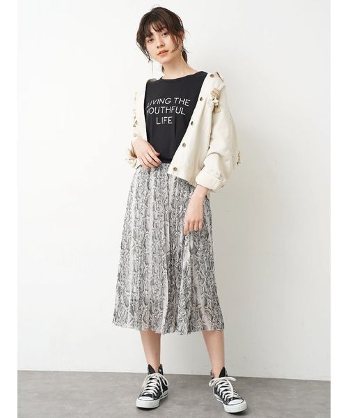 Editt by YECCA VECCA(エディットバイイェッカヴェッカ)の「コインフリンジジャケット①(ブルゾン・レディース・アイボリー/カーキ・フリー)」の8枚目の写真