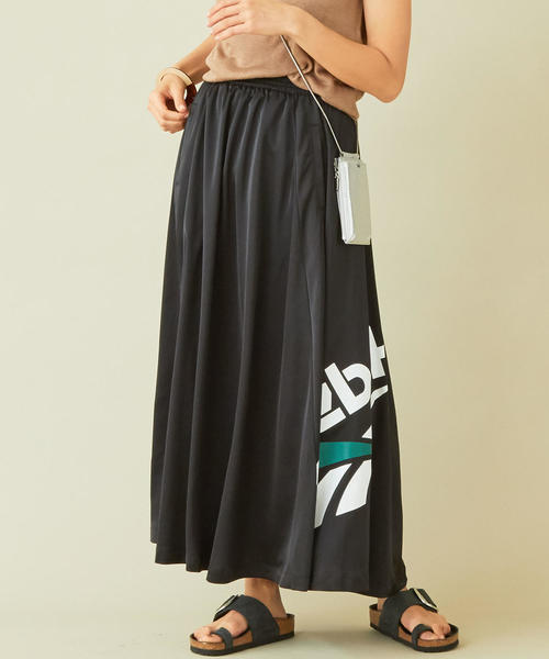 Reebok（リーボック）の「【別注】＜Reebok＞∴ビッグロゴプリント ロングスカート（スカート・レディース・ダークグリーン/ブラック・FREE）」の6枚目の写真