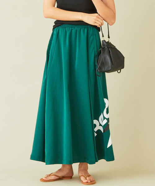 Reebok（リーボック）の「【別注】＜Reebok＞∴ビッグロゴプリント ロングスカート（スカート・レディース・ダークグリーン/ブラック・FREE）」の13枚目の写真