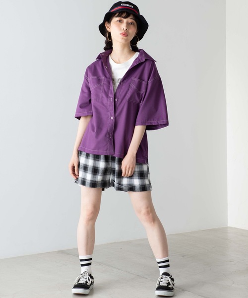 WEGO(ウィゴー)の「WEGO/ステッチダブルポケットシャツ(シャツ/ブラウス・レディース・ブラック/パープル/ブラック系その他2・FREE)」の4枚目の写真