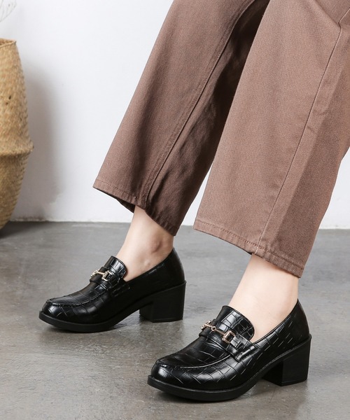 Shoes in Closet（シューズインクローゼット）の「超軽量厚底 マニッシュ ヒールアップ ビットローファー 7525（ローファー・レディース・ブラック/ブラック系その他/ブラウン系その他/ブラック系その他5/ブラウン系その他5/ダークブラウン/ブラック系/ブラック系1/ブラウン系/ブラウン系1/ブラウン系5/ブラック系5/ベージュ系1・LL/S/M/L/XS/3L/4L）」の6枚目の写真