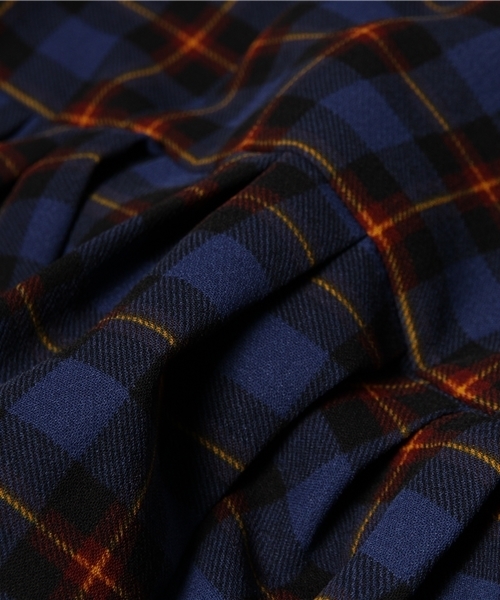 Ray BEAMS（レイビームス）の「Ray BEAMS / チェック タックフレアー ワンピース（ワンピース・レディース・ブラウン系その他/ブルー・1/0）」の17枚目の写真