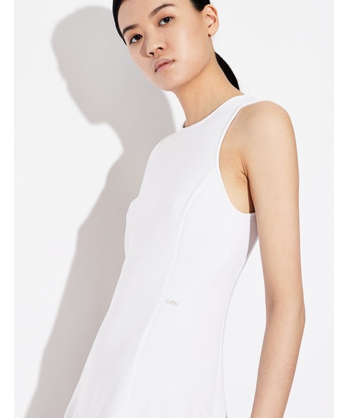 ARMANI EXCHANGE(アルマーニエクスチェンジ)の「【A|Xアルマーニ エクスチェンジ】バックリングジップ ノースリーブストレッチワンピース(ワンピース・レディース・ブラック/ホワイト/ブルー・LARGE/X-SMALL/MEDIUM/SMALL)」の7枚目の写真