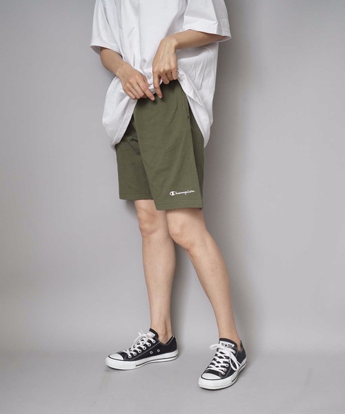 Champion（チャンピオン）の「【CHAMPION/チャンピオン】ルームウェア＆ワンマイルコーデベストセラーアイテム 柔らか感触のワンポイントロゴ入りスウェットショーツ　Ｃ３－Ｐ５０１（スウェットパンツ・メンズ・ホワイト/チャコールグレー/ブラック/ネイビー/グレー/レッド/ピンク/イエロー/ブルー/オリーブ/ブラウン・MEDIUM/LARGE/X-LARGE/SMALL/XX-LARGE）」の21枚目の写真