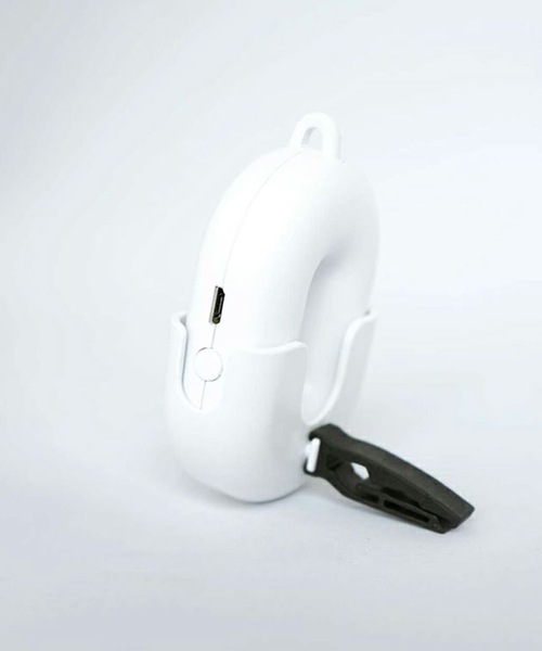 a.depeche（アデペシュ）の「【CoCo:LO】首下げ空気清浄除菌器ドーナツクリーン BK ブラック（生活家電・レディース・ブラック・FREE）」の5枚目の写真