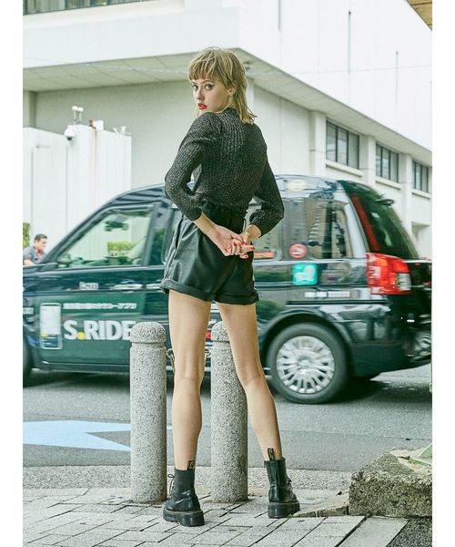 jouetie（ジュエティ）の「ボリュームスリーブニット（ニット/セーター・レディース・ブラック/グリーン/ブルー/ラベンダー・MEDIUM）」の9枚目の写真